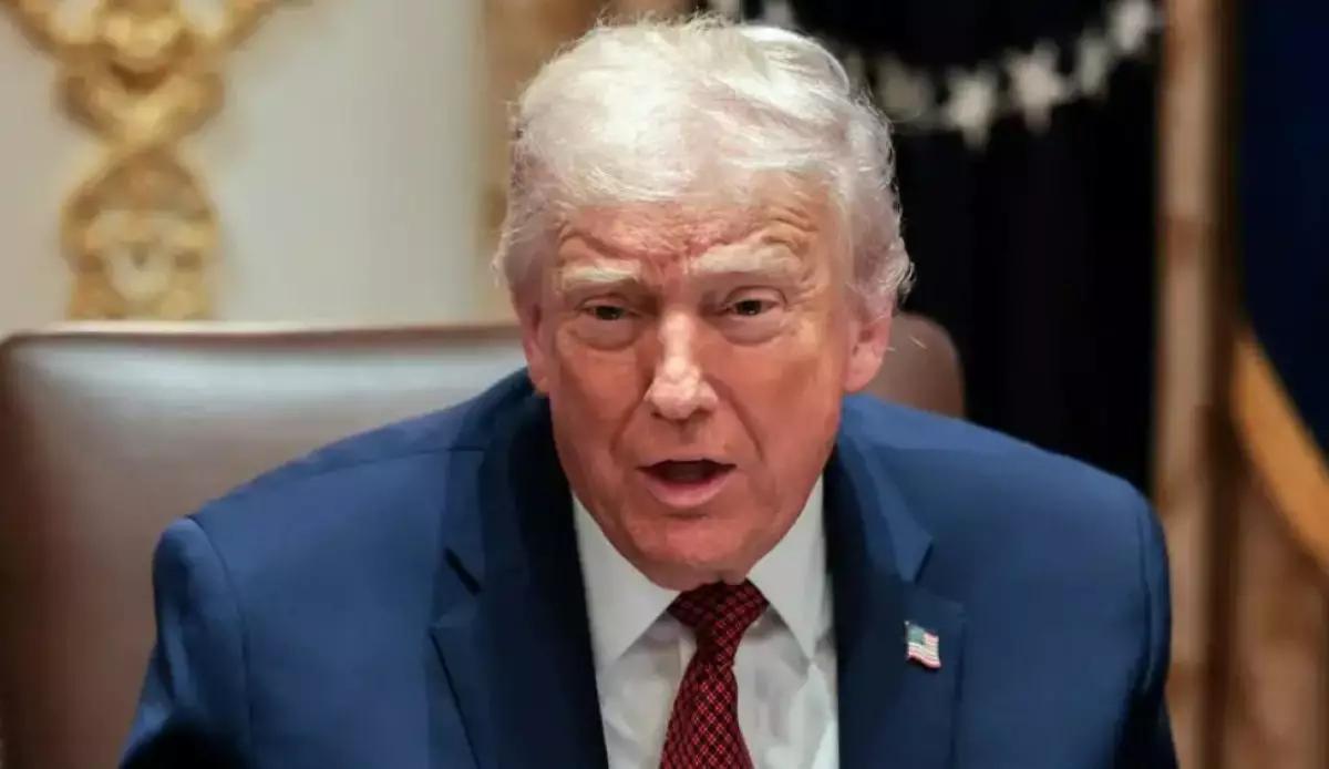 Трамп Украинадағы бейбіт келіссөздерден шығып кетуі мүмкін