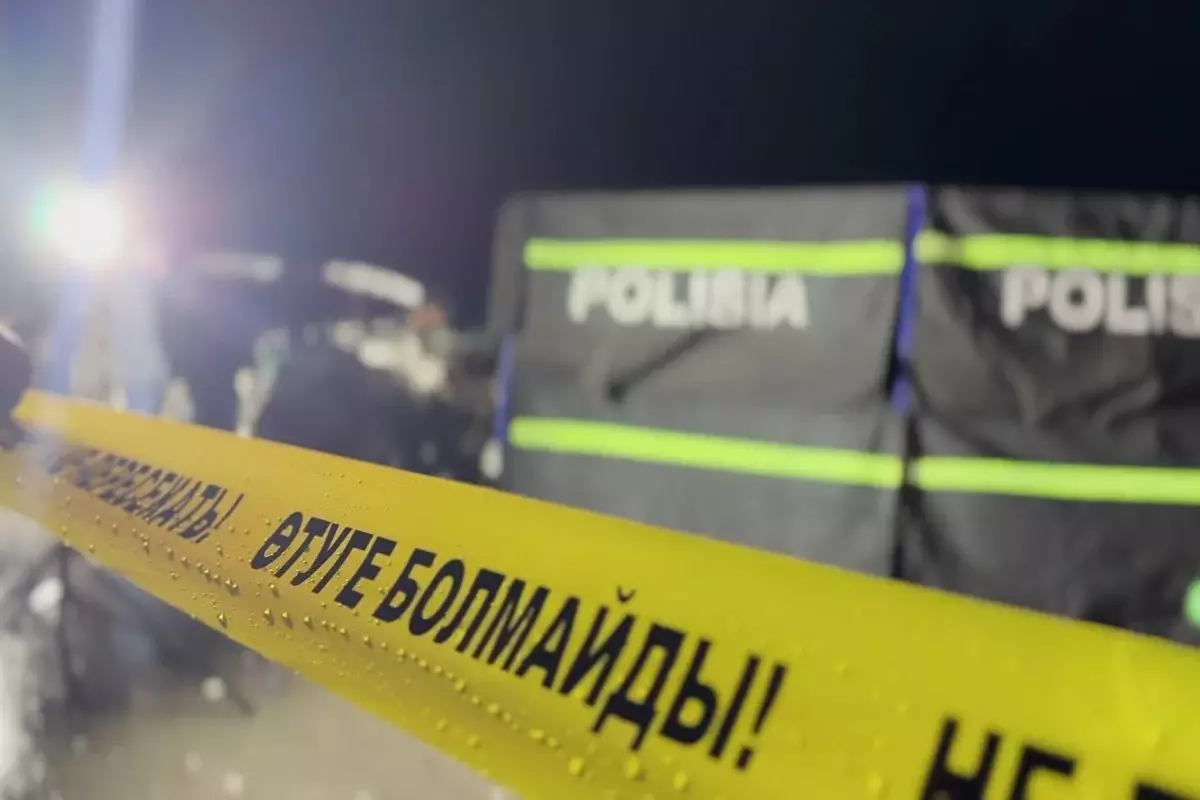 Лобовое ДТП на трассе Алматы - Усть-Каменогорск унесло жизни четырех человек