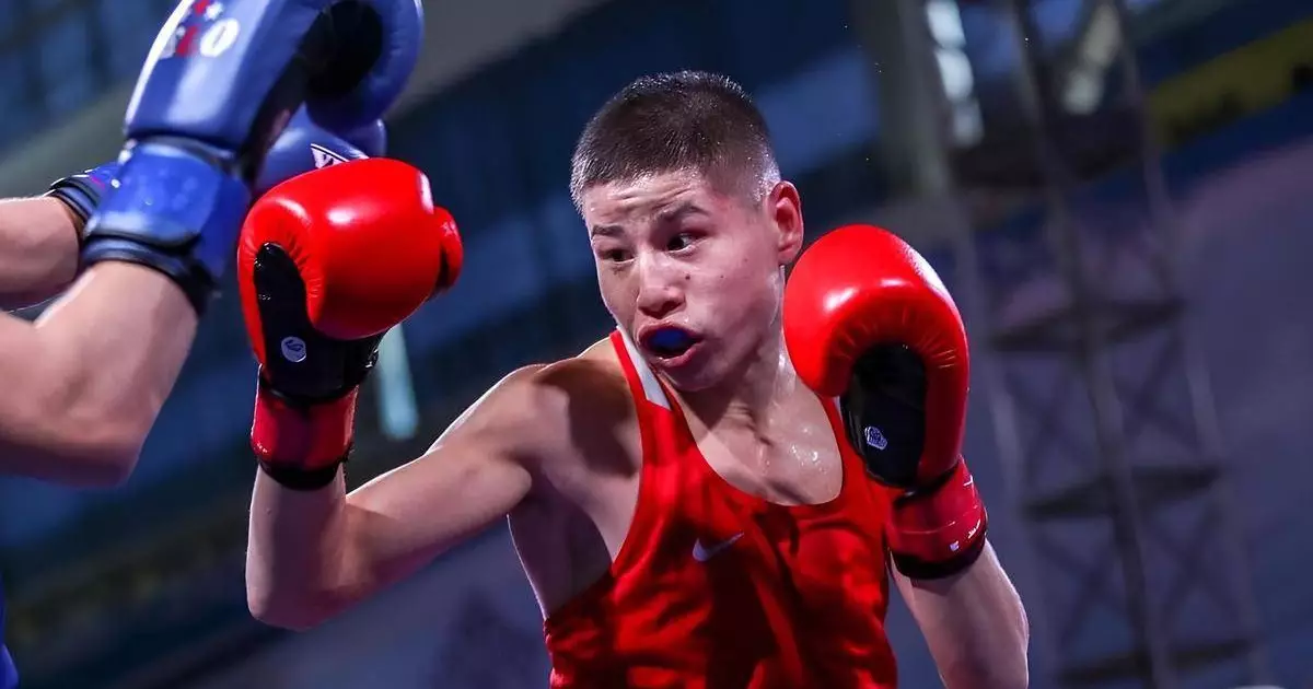  Қазақ жігіті қарсыласын қапы қалдырып, әлем чемпионатының жартылай финалына шықты 