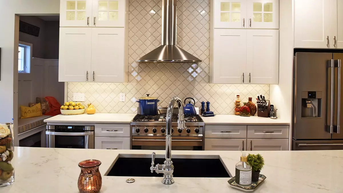 Житель Массачусетса умер от смертельной болезни лёгких, связанной с популярными кухонными столешницами.