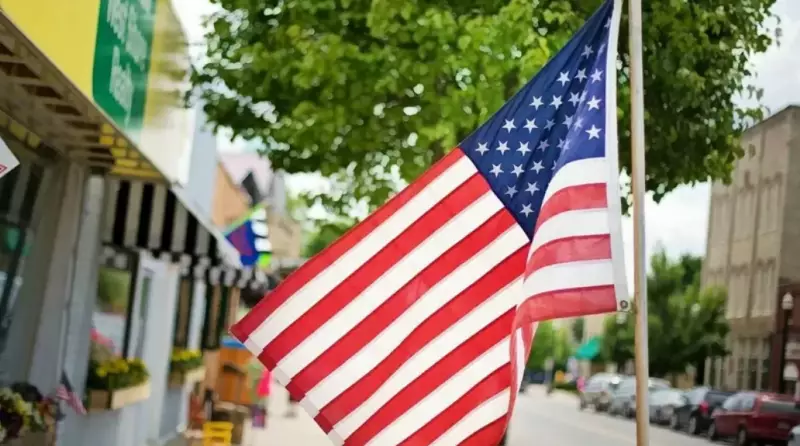 США хотят проверять соцсети казахстанцев перед въездом