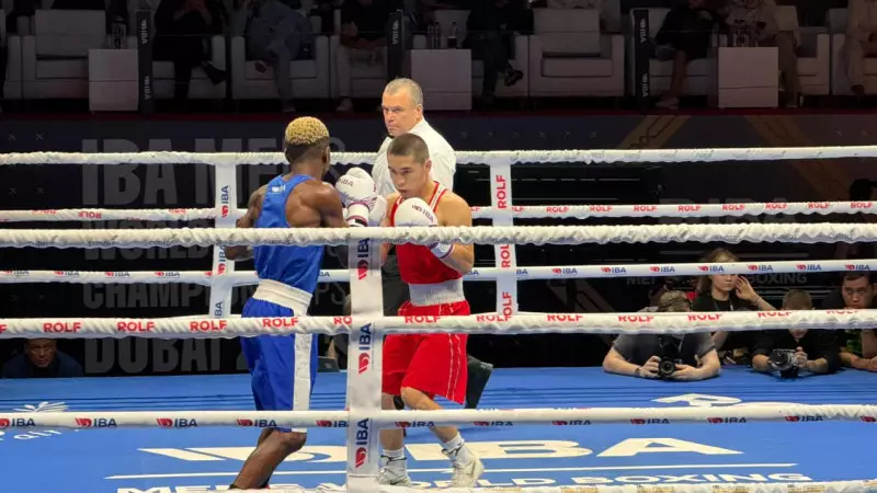 Әлем чемпионатында Даниял Сәбит замбиялық боксшыға есе жіберді