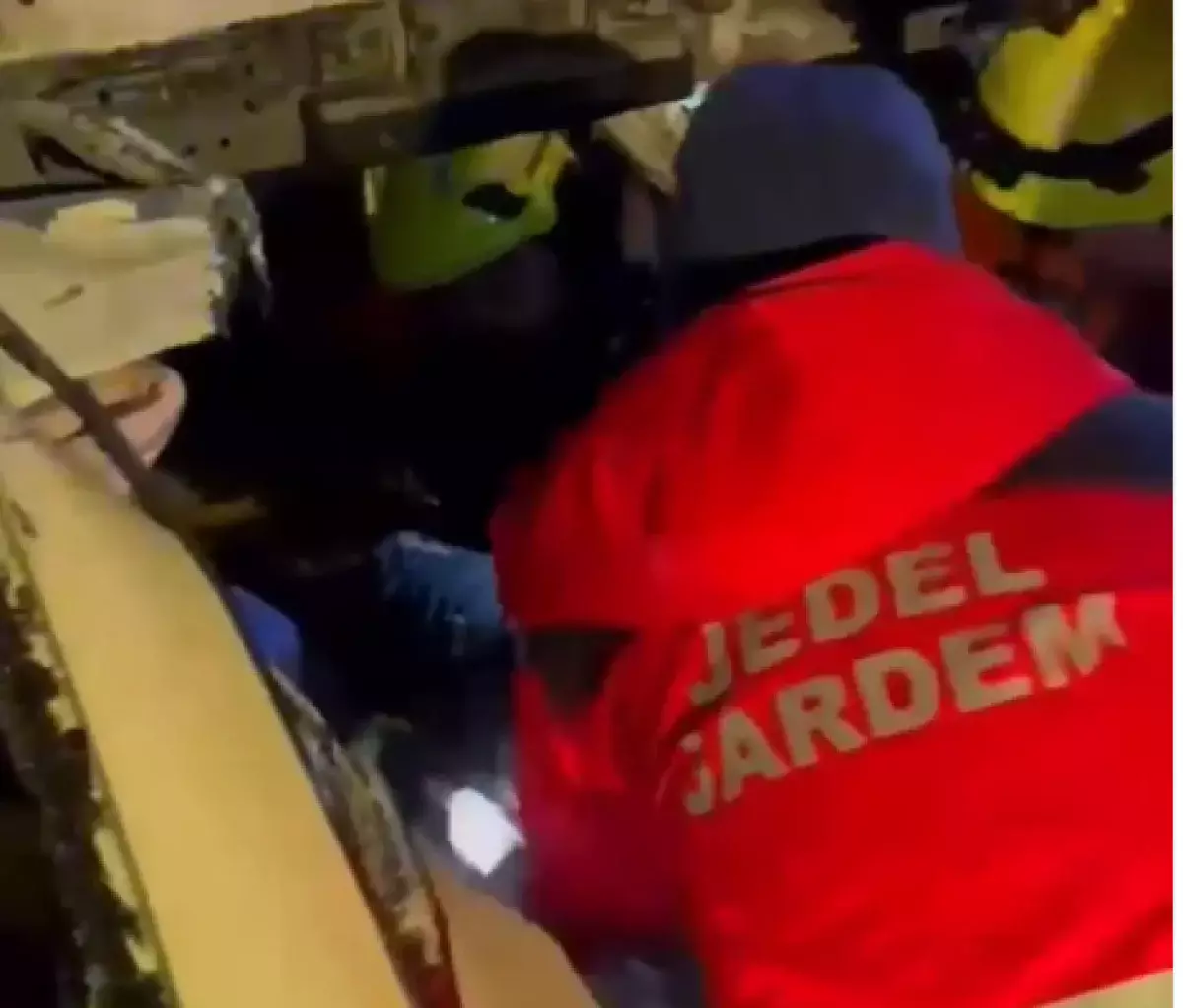 Пассажира зажало в ДТП на объездной трассе Астаны