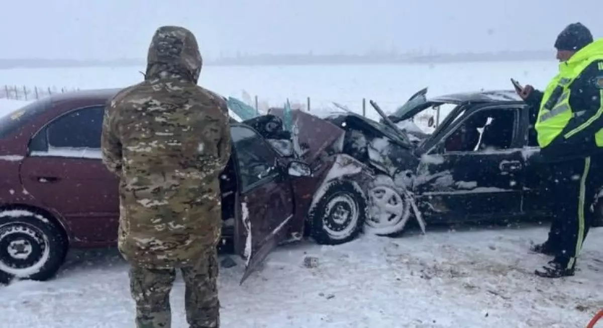 Алматы-Өскемен тас жолында көлік апатынан төрт адам қаза болды