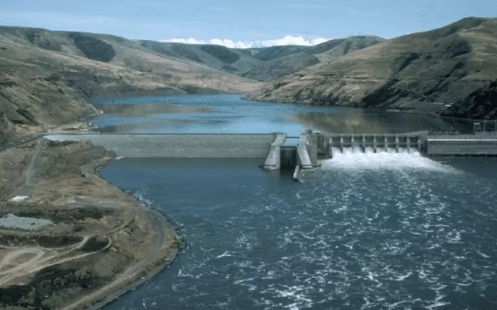 Президент Казахстана ратифицировал международный протокол по воде и здоровью