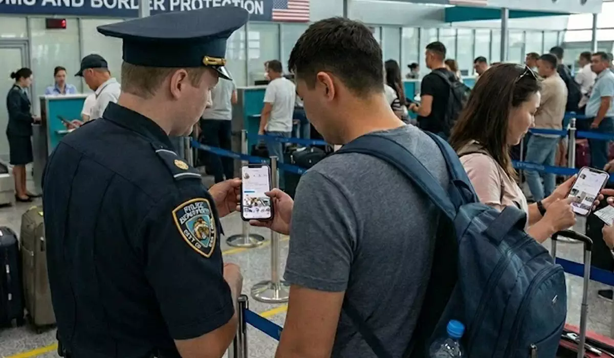 АҚШ-қа визасыз кіре алатын адамдардың әлеуметтік желідегі парақшалары тексеріледі