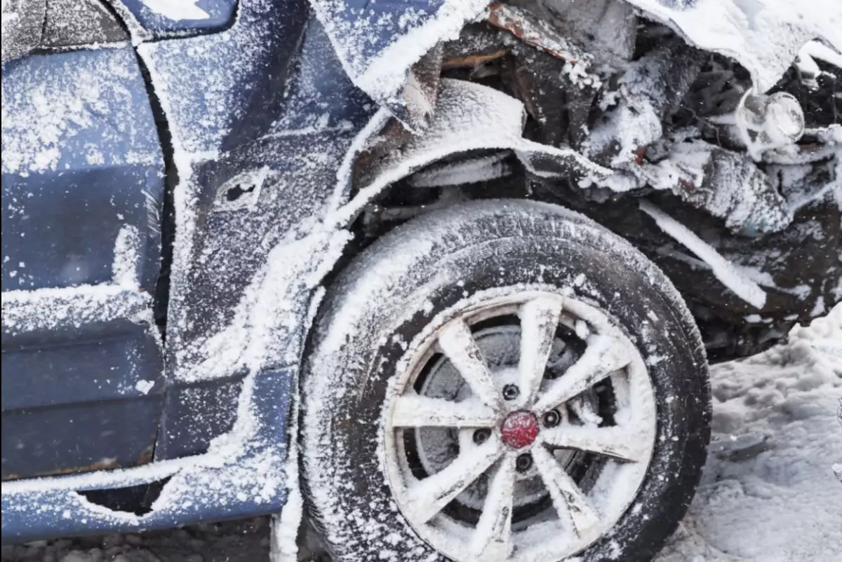 Трагедия на трассе Алматы – Усть-Каменогорск: метель и гололёд привели к гибели людей