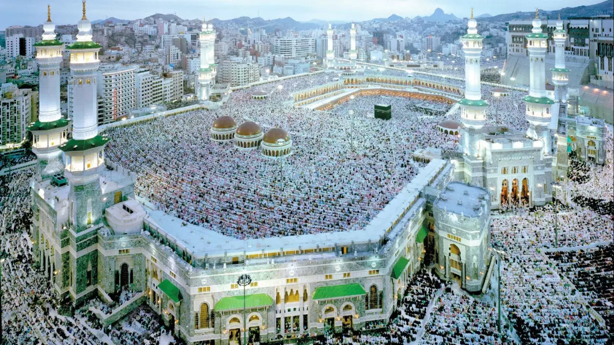 Сауд Арабиясы мешітте фото және видео түсіруге ресми түрде тыйым салды