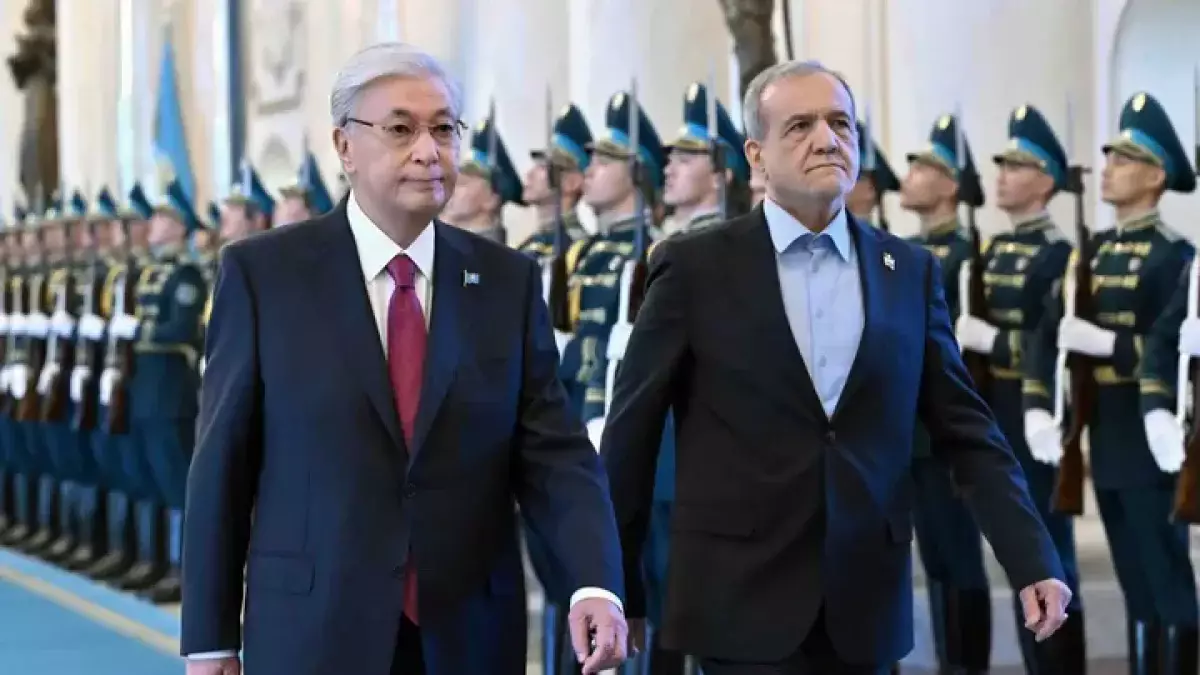 Как президента Ирана встретили в Акорде