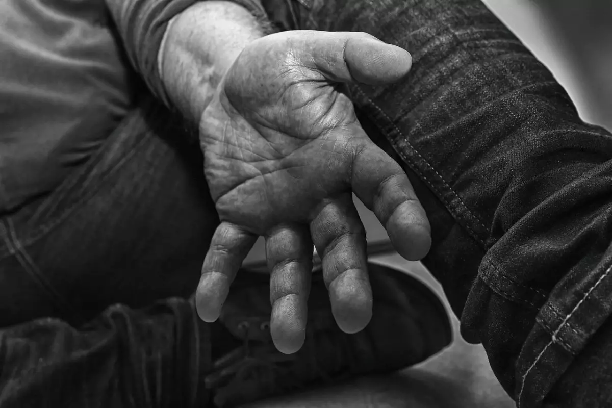 Водитель "Газели" сбил пешехода насмерть и скрылся в Акмолинской области