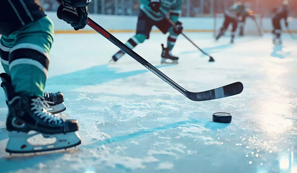 Өскемендік «Торпедо» хоккей командасының ойыншысы 7900 теңге үшін әріптесін өлтірген