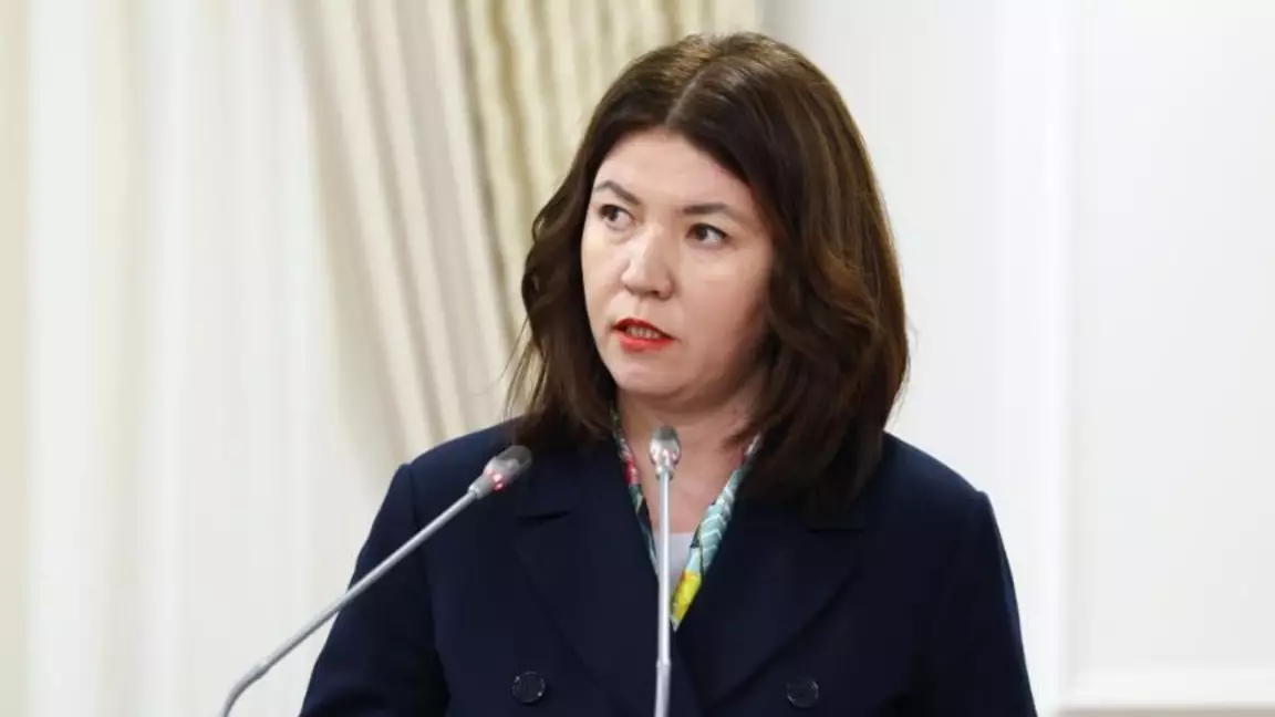 Физика, химия және биологияны біріктіру туралы идея: министр маңызды шешім жариялады