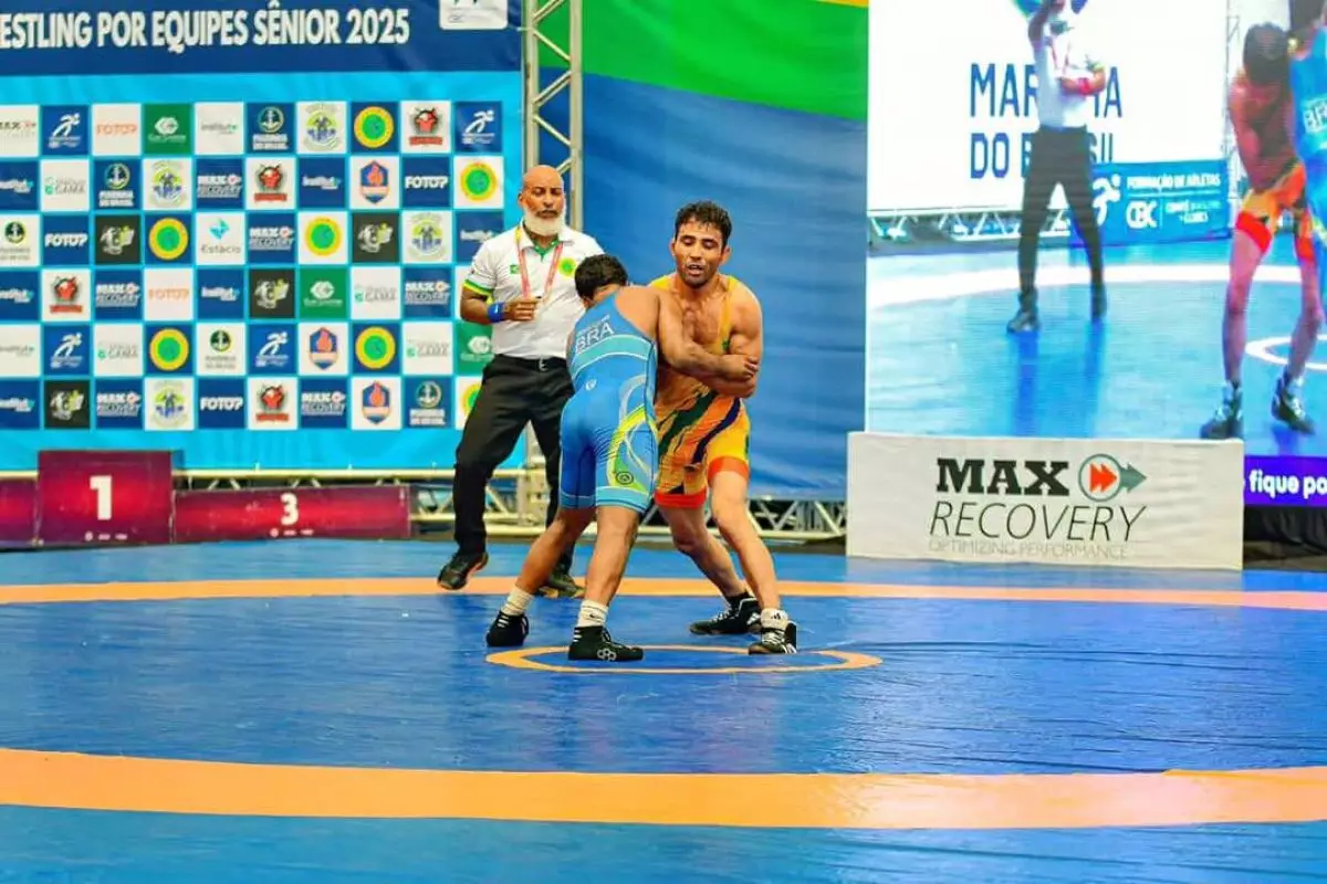 АҚШ-тың ерекше визасын алған қазақ балуаны Бразилия чемпионатында жүлдегер атанды