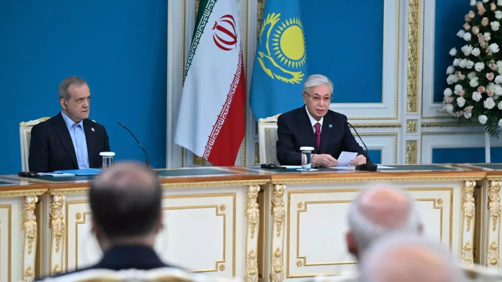 От рукописей — к политике сегодня: Токаев напомнил, что в Иране писали о храбрости казахов