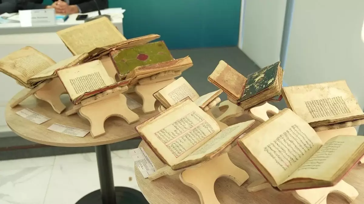 Түркістанда Қожа Ахмет Ясауидің 39 хикметі бар көне қолжазба табылды