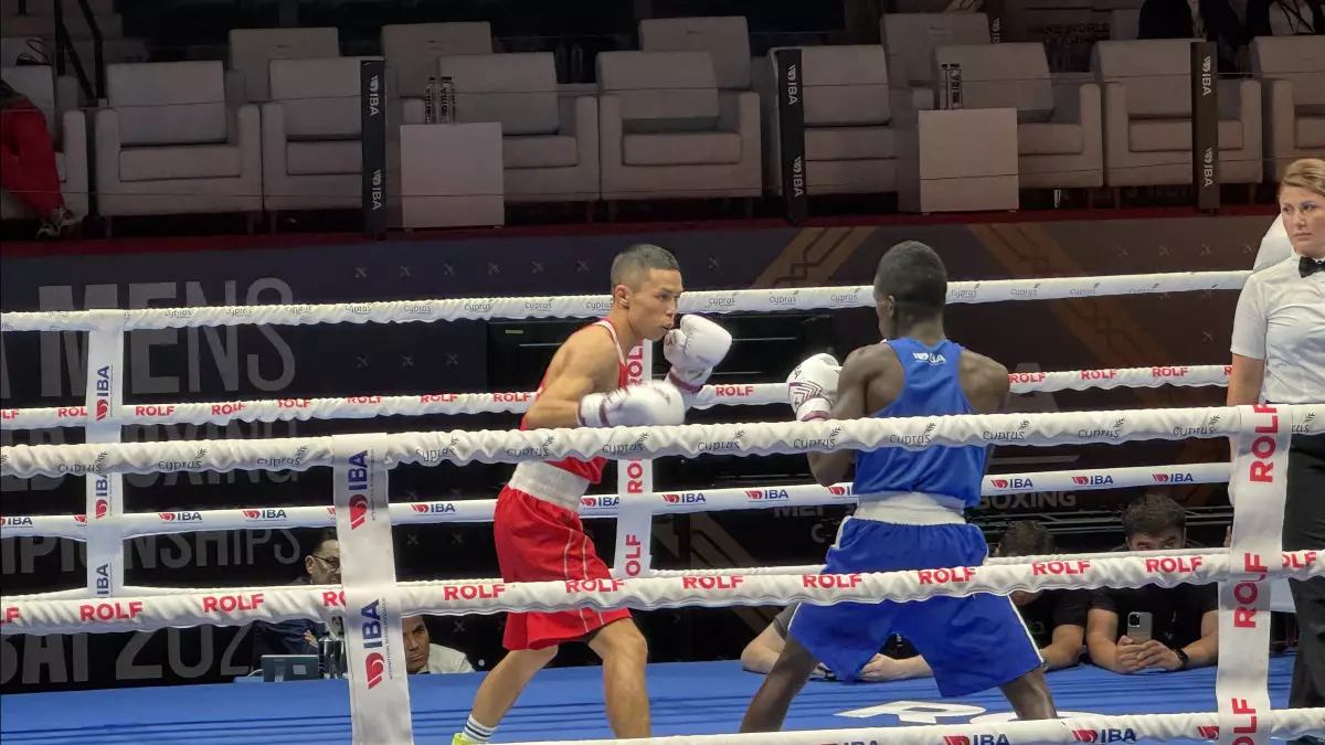 Бүгін қазақстандық боксшылар жартылай финалдық кездесулер өткізеді