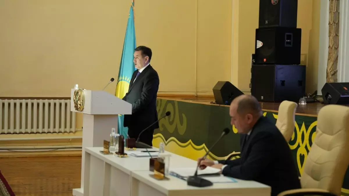 ШҚО әкімі Алтай ауданы тұрғындарымен кездесіп, мәселелерін тыңдады