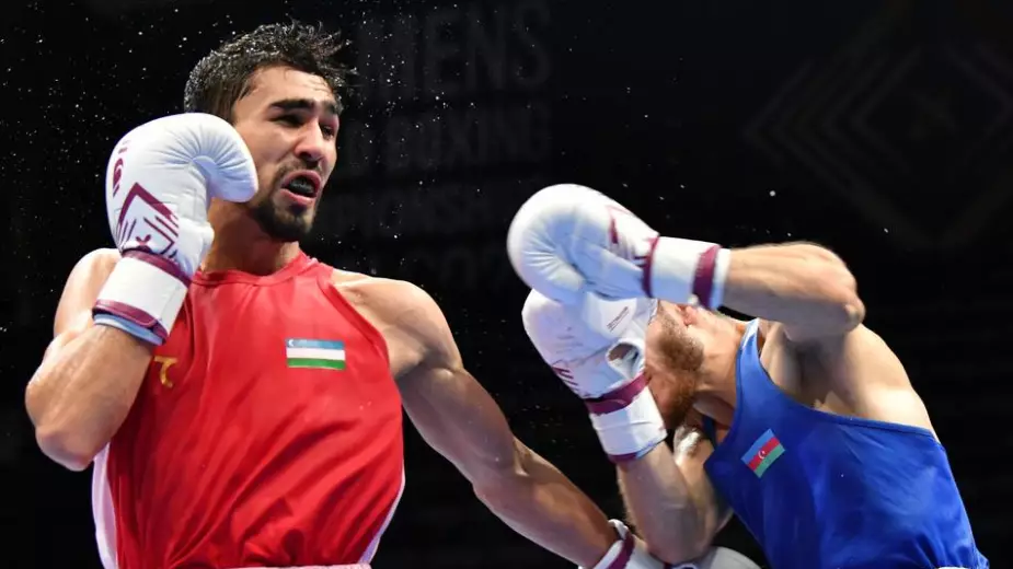 Олимпийский чемпион первым из Узбекистана вышел в финал ЧМ-2025