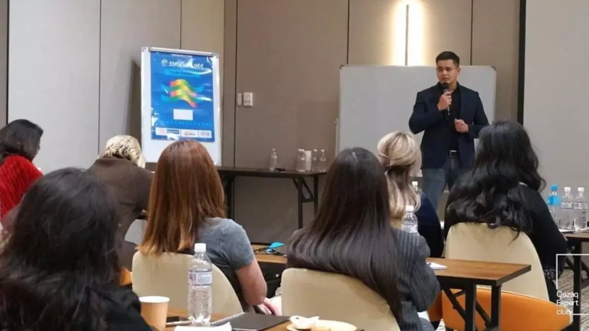 Алматыда Qazaq Expert Club алғашқы легі аяқталды: медиакеңістікке жаңа буын сарапшылары шықты