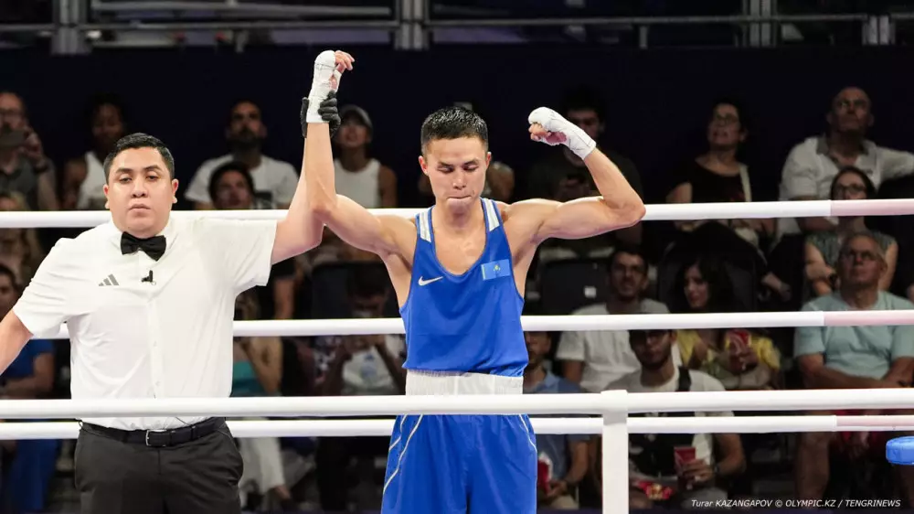 Сакен Бибосынов вышел в финал чемпионата мира по боксу