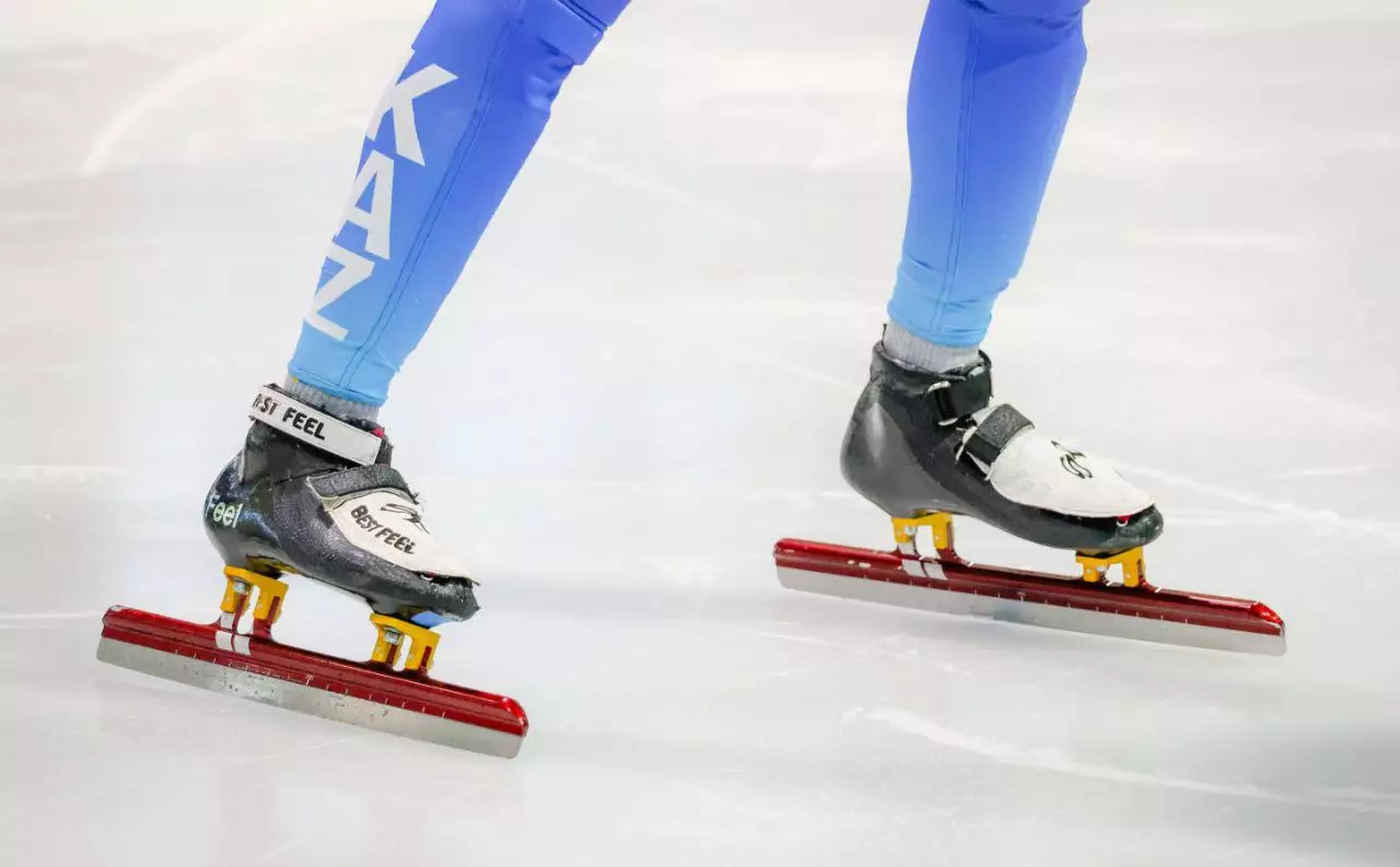 Определен состав сборной Казахстана по шорт-треку на Олимпиаду-2026