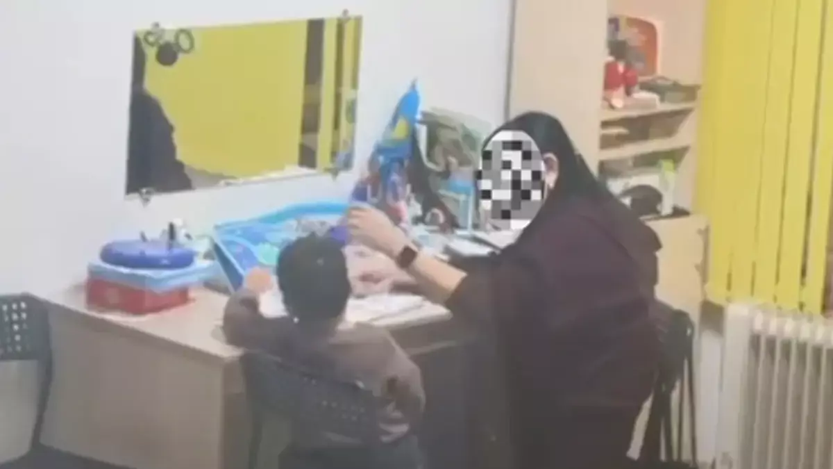 Логопед баланы бір жыл бойы басынан ұрып оқытқан (ВИДЕО)