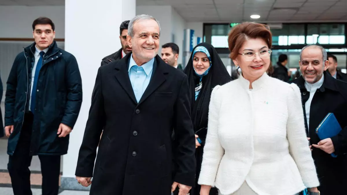 Иран президенті Жүрек орталығына барды