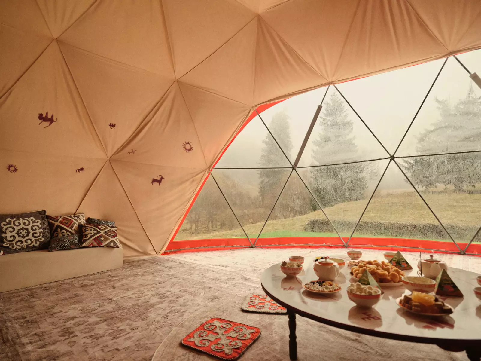 Adidas открыл TERREX Teahouse в Бутаковском ущелье Казахстана.