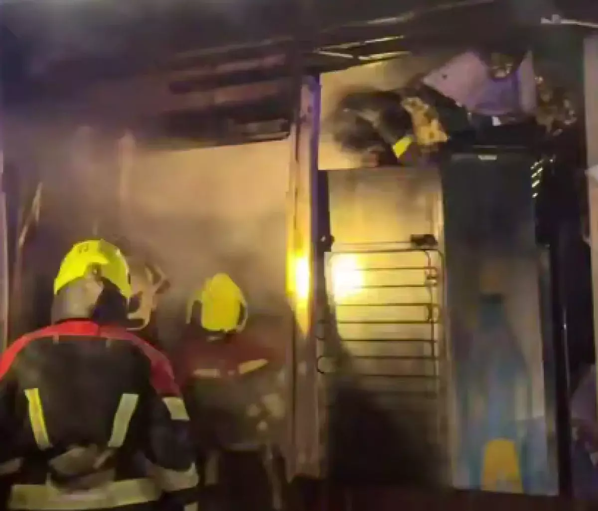 Тандырная сгорела в Астане: пострадали четыре человека