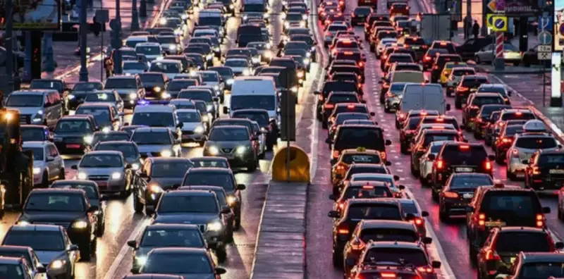 Астана встала в 10-балльных пробках