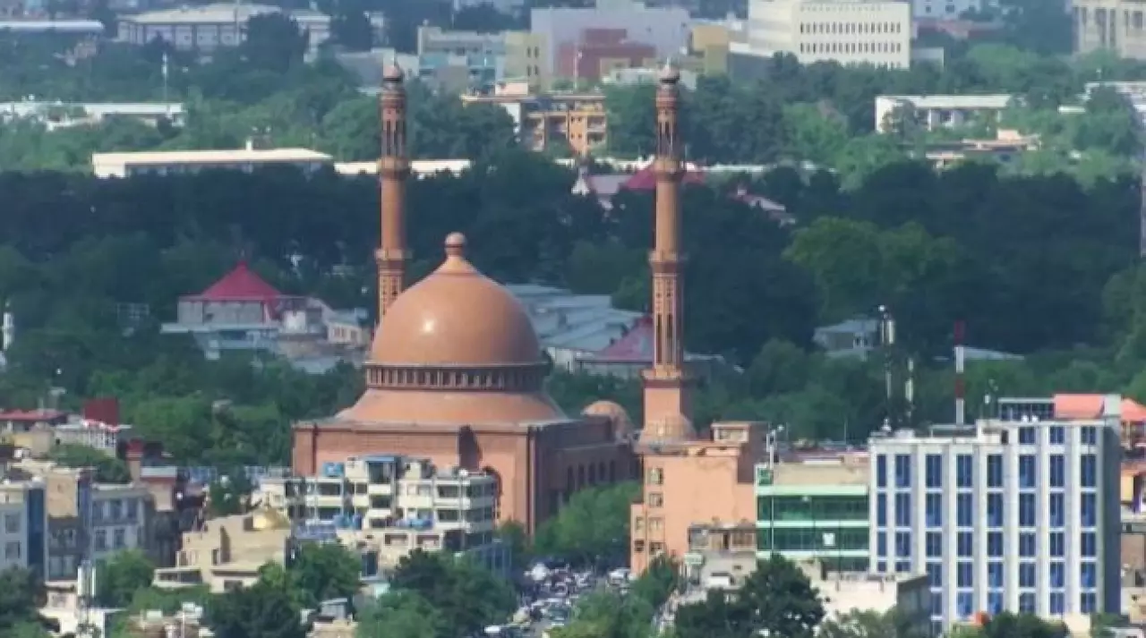 Афганцам запретили воевать за границей