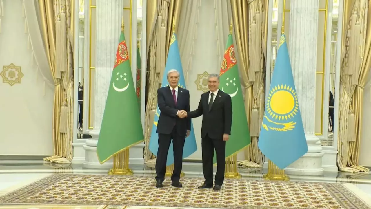 Президент Ашхабад қаласына барды