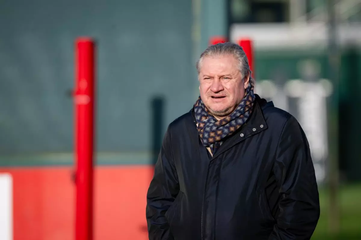 Экс-гендиректор Тобола вернулся в «Манчестер Юнайтед»