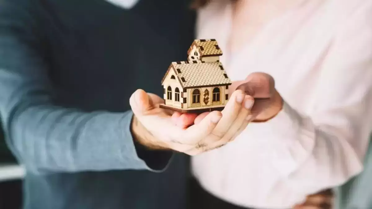 Квартира с прошлым: семья из Атырау оказалась на грани потери единственного жилья