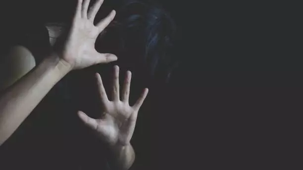 «Төрт жыл бойы зорлаған»: Шымкентте туған қызына айуандық жасаған әкесі қамауға алынды