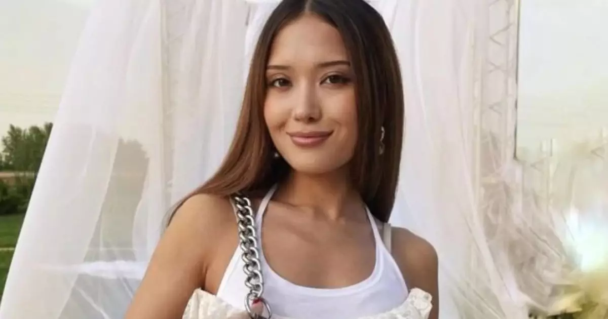  `Амалсыздан үйрендім`: Желіде қазақ тілі туралы айтқан әнші Dequine жұртқа жақпай қалды 