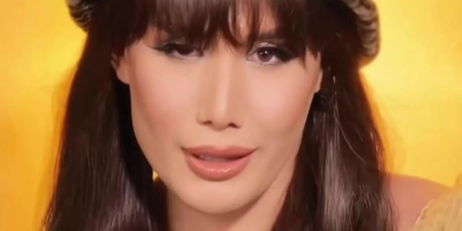 «Мәдина әпшеде конкурент пайда болды»: Танымал визажисттің образды қайталауы желіні дүр сілкіндірді