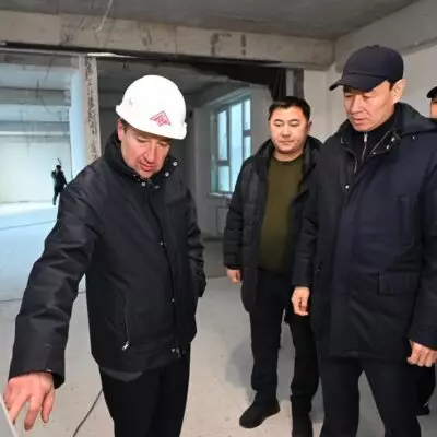 Дархан Сатыбалды предупредил подрядчиков о последствиях срыва договорных сроков