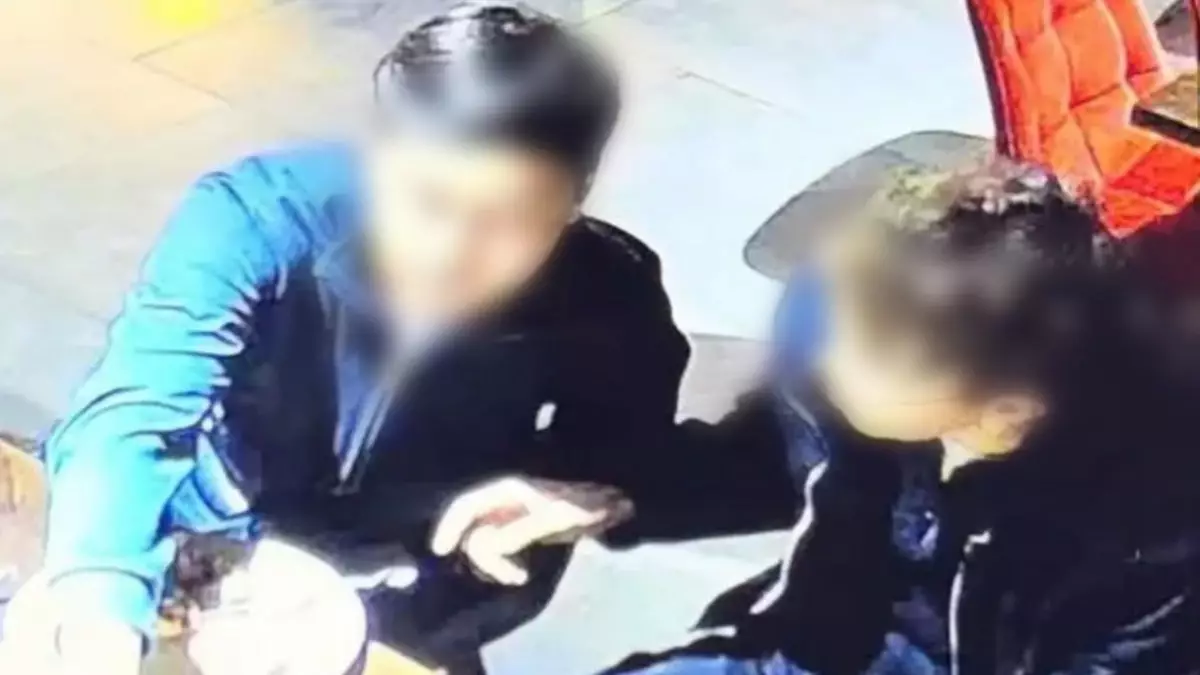 В Алматы разыскивают группу молодых мужчин, которые поужинали на 110 тысяч тенге и угрожали персоналу ножом