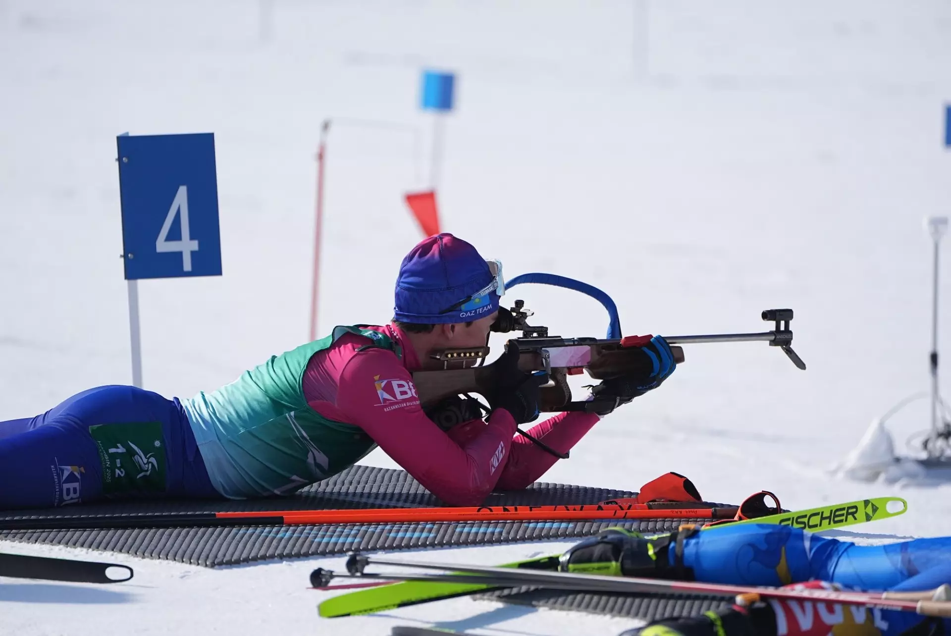 Второй этап Кубка мира по биатлону: кто выступит за Казахстан в спринте