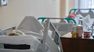 Алматыдағы жолаушылар пойызында уланған екі баланың жағдайы қалай?