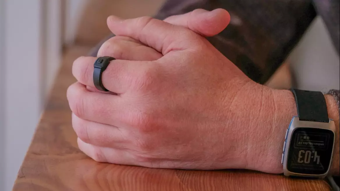 Батырманы басу арқылы дыбыс жазатын «ақылды» сақина шықты