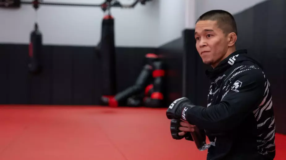 В команде Алмабаева назвали цену победы над Морено в UFC