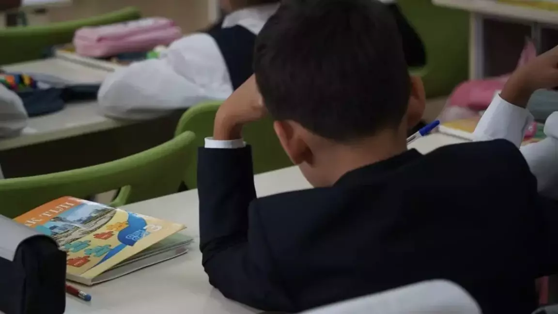 Қазақстанда мыңдаған оқушының жеке дерегі тарап кетті