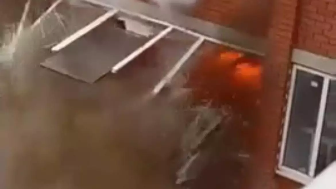 Оралда пәтерлердің бірінде жойқын жарылыс болды