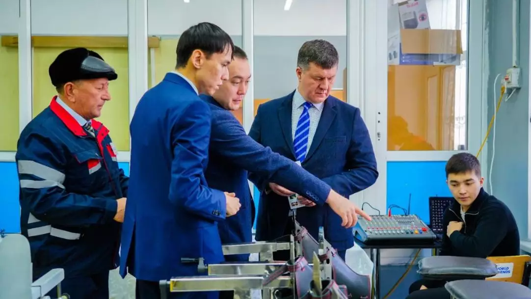 Травматология және ортопедия жөніндегі халықаралық ғылыми-өндірістік орталық пен елордалық Құрылыс-техникалық колледжі арасында ынтымақтастық туралы меморандумға қол қойылды (ФОТО)