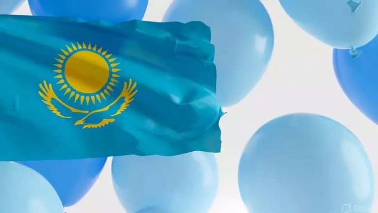 Владелец магазина в Астане украсила его флагами ко Дню Независимости