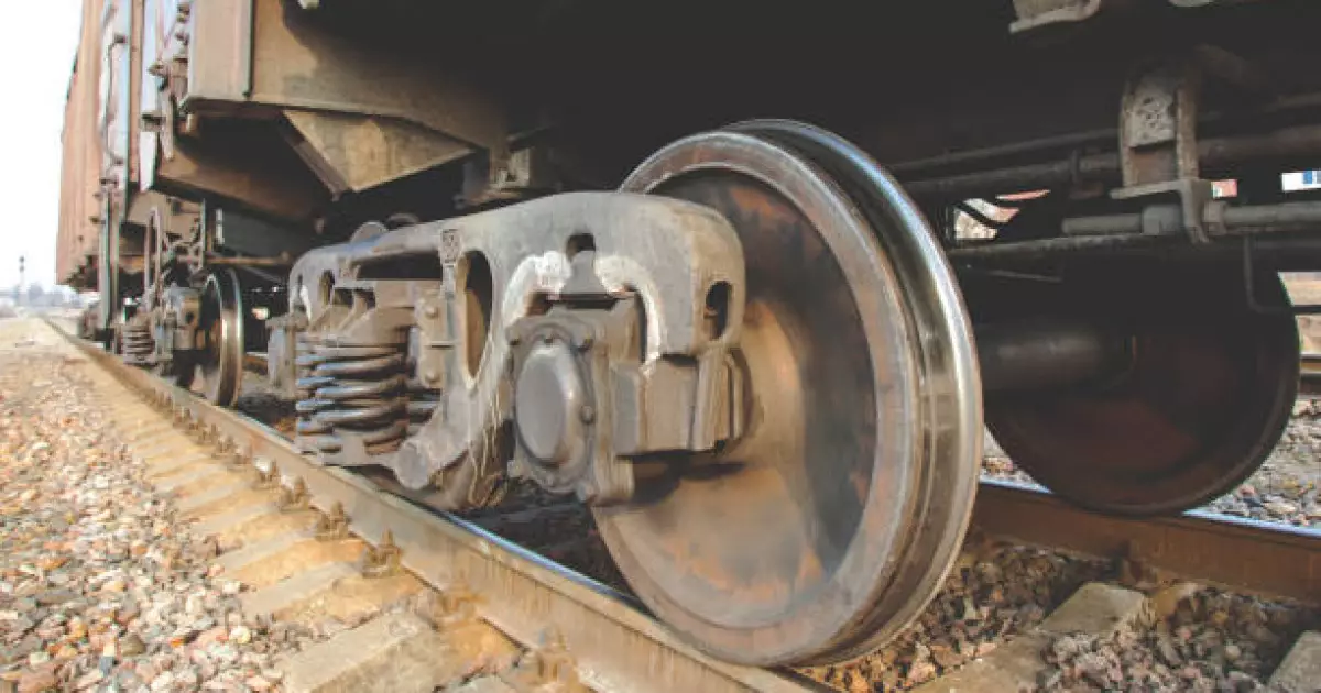   Қарағанды облысында жеңіл көлік пойызбен соқтығысты   