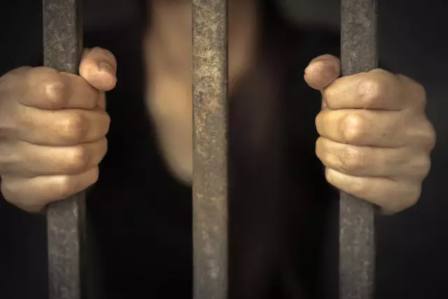 Ақтөбеде ер адам үшінші рет есірткіге масаң күйде көлік басқарып, заң бұзған