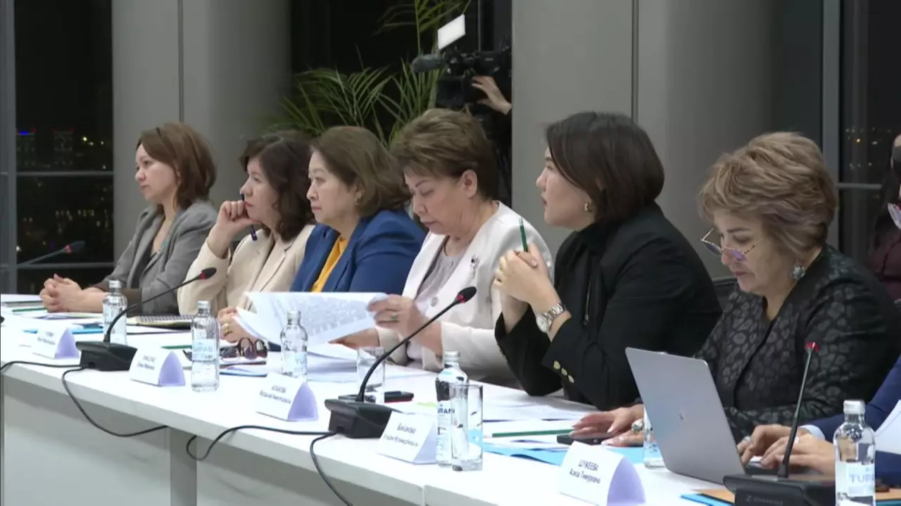 Кәсіпкер әйелдердің әлеуетін арттыру мәселесі талқыланды